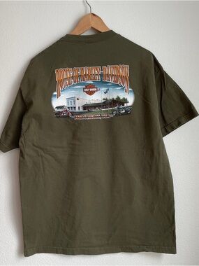 Harley-Davidson Vintage 2000s Milwaukee Olive Green Short Sleeve Tee